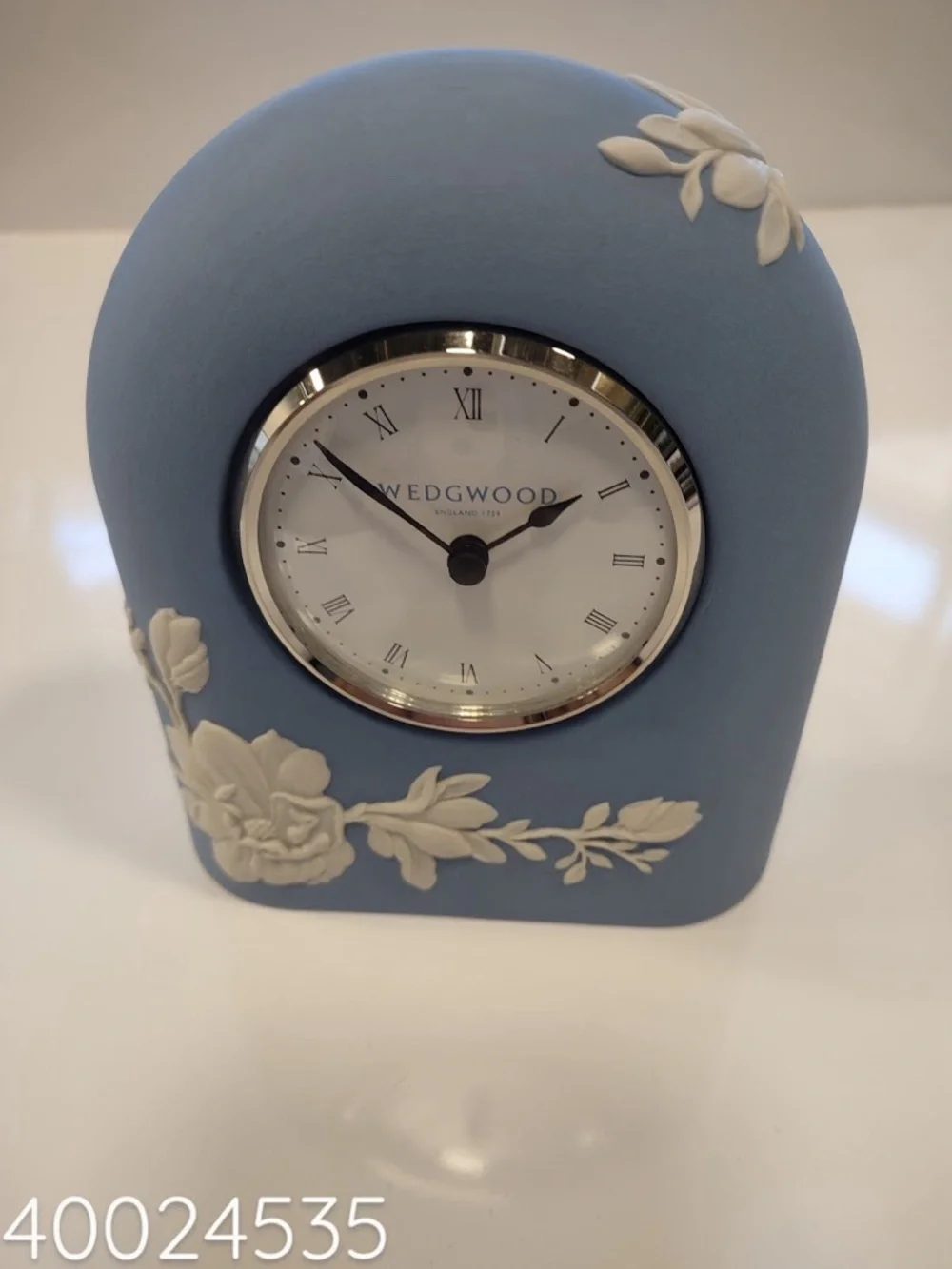 Wedgwood Magnolia Blossom Clock, 4.7”, NEW